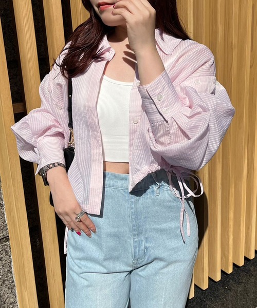 one after another NICE CLAUP(ワンアフターアナザーナイスクラップ)の「マルチWAY/シアーショートシャツ(シャツ/ブラウス・レディース・サックスブルー/ホワイト×ブラック/オフホワイト/ピンク・FREE)」の4枚目の写真