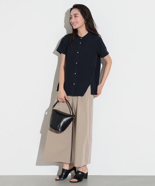 BEAMS HEART（ビームスハート）の「バックプリーツ ブラウス（シャツ/ブラウス・レディース・オフホワイト/ネイビー/ブルー・FREE）」の7枚目の写真