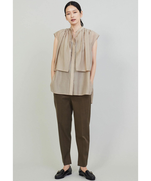 1er Arrondissement(プルミエアロンディスモン)の「キュプラコットンサテンスリットパンツ(その他パンツ・レディース・カーキ/ブラック・38/36/34)」の17枚目の写真
