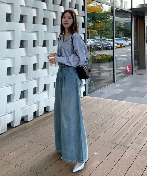 rienda(リエンダ)の「フロントタックデニムワイドパンツ(デニムパンツ・レディース・ブルー/ブラック・SMALL/MEDIUM/X-SMALL)」の21枚目の写真