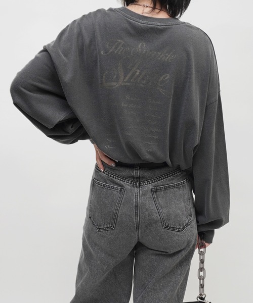 ARCHIVER(アーカイバ)の「【Bz】グラデーションロゴプリントユニセックスBIGロンT/プリント長袖Tシャツ(RZ)(Tシャツ/カットソー・メンズ・オフホワイト/ブラック系その他/ブラック・FREE)」の7枚目の写真