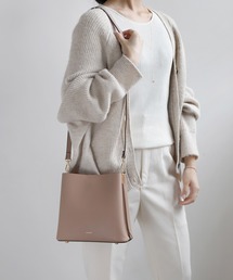 ANEMONE（アネモネ）の「レザー調スクエア2WAYバッグ（ショルダーバッグ）」