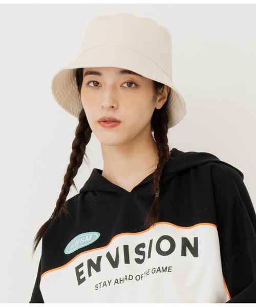 ANAP（アナップ）の「フェイクレザー×ツイルリバーシブルバケットハット（ハット・レディース・アイボリー/ブラック・FREE）」の3枚目の写真