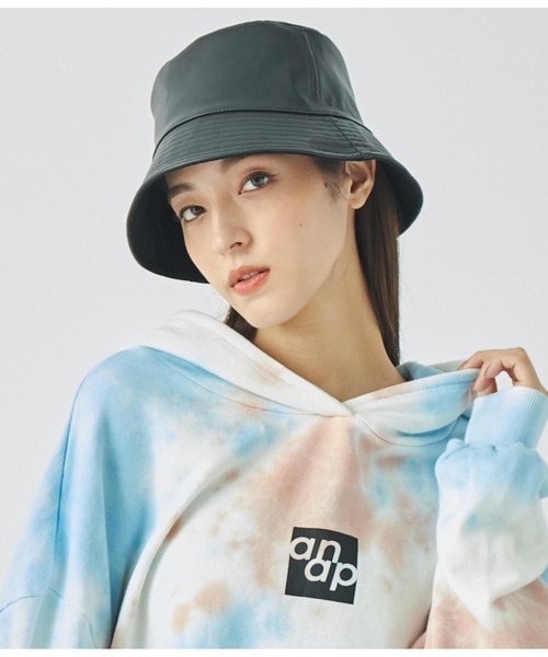 ANAP（アナップ）の「フェイクレザー×ツイルリバーシブルバケットハット（ハット・レディース・アイボリー/ブラック・FREE）」の21枚目の写真