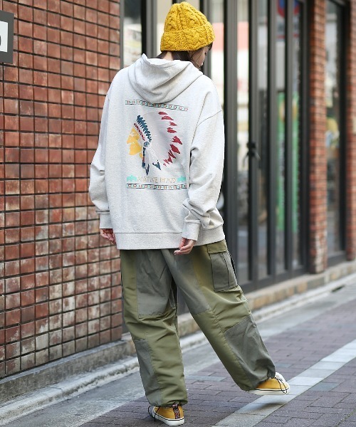 チチカカ（チチカカ）の「ネイティブアメリカンプルパーカー【ユニセックス】（パーカー・メンズ・ライトブルー/チャコールグレー/オートミール・FREE）」の6枚目の写真