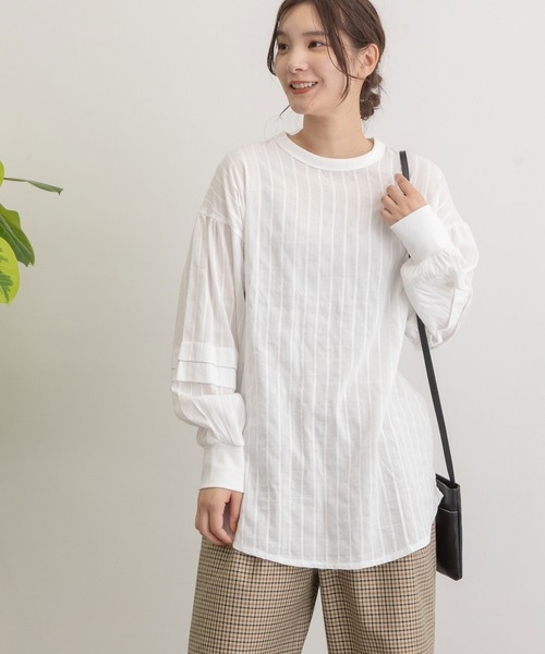 POU DOU DOU(プードゥドゥ)の「タックスリーブプルオーバーシャツ(シャツ/ブラウス・レディース・オレンジ/ターコイズブルー/オフホワイト・3)」の8枚目の写真