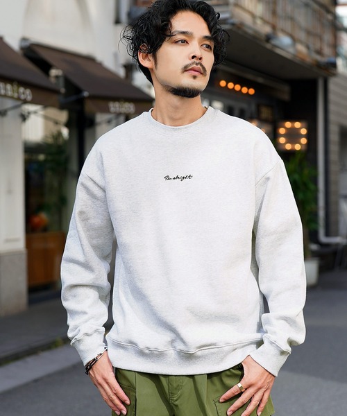 jiggys shop(ジギーズショップ)の「ロゴ刺繍裏起毛スウェットトレーナー(スウェット・メンズ・ブラック/アッシュ/ネイビー・MEDIUM/LARGE)」の2枚目の写真