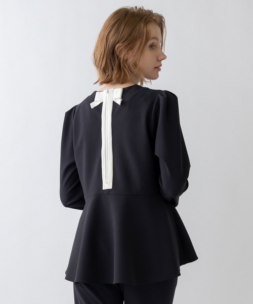 Sono(ソーノ)の「【SONO/ソーノ】【Magical Stretch】バックリボンコンフォートPO(Tシャツ/カットソー・レディース・ホワイト/ベージュ/ブラック・2/1)」の2枚目の写真