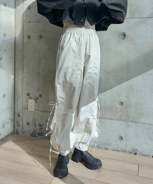 y/m by RIKA（イムバイリカ）の「タフタサイドリボンパンツ（その他パンツ・レディース・ブラック/アイボリー・FREE）」の18枚目の写真