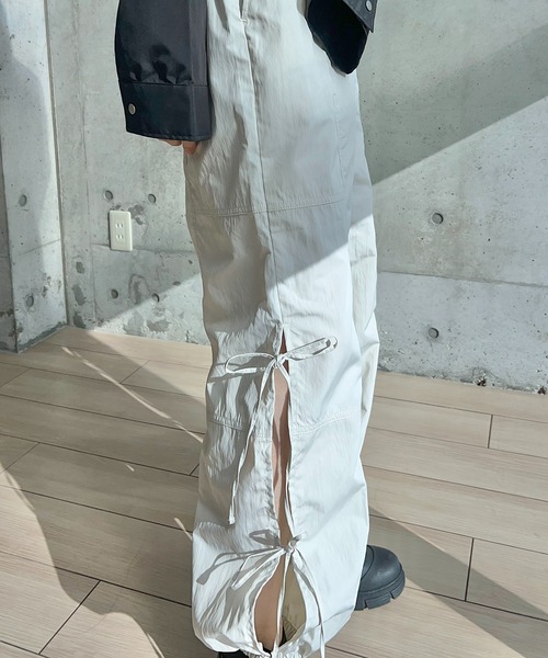 y/m by RIKA（イムバイリカ）の「タフタサイドリボンパンツ（その他パンツ・レディース・ブラック/アイボリー・FREE）」の10枚目の写真