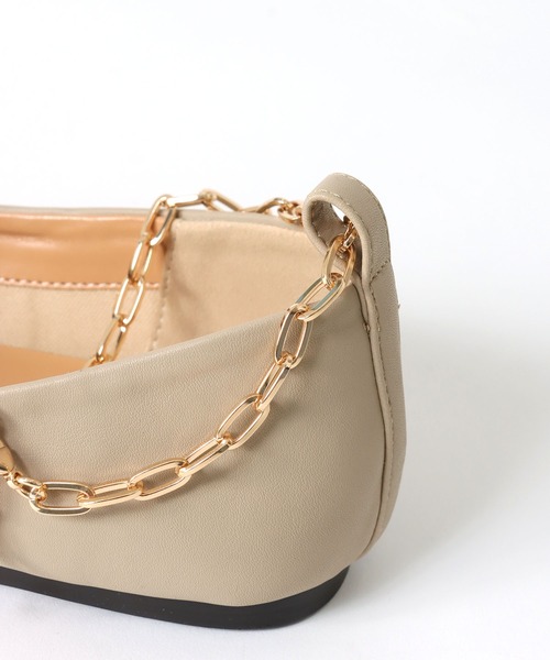 TITE IN THE STORE（ティテ　インザ　ストア）の「【JETEE/ジュテ】アンクルチェーンスクエアフラットパンプス（パンプス・レディース・ブラック/ベージュ・37/39）」の16枚目の写真