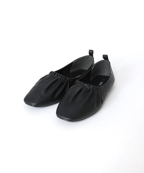 TITE IN THE STORE（ティテ　インザ　ストア）の「【JETEE/ジュテ】アンクルチェーンスクエアフラットパンプス（パンプス・レディース・ブラック/ベージュ・37/39）」の9枚目の写真