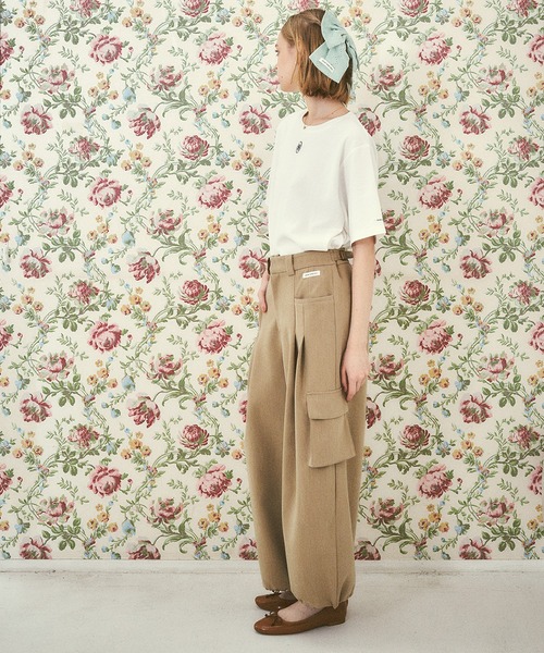 RUBY AND YOU（ルビーアンドユー）の「RUBYオーバルロゴＴシャツ（Tシャツ/カットソー・レディース・ベージュ系その他/オフホワイト/ブラック・FREE）」の11枚目の写真