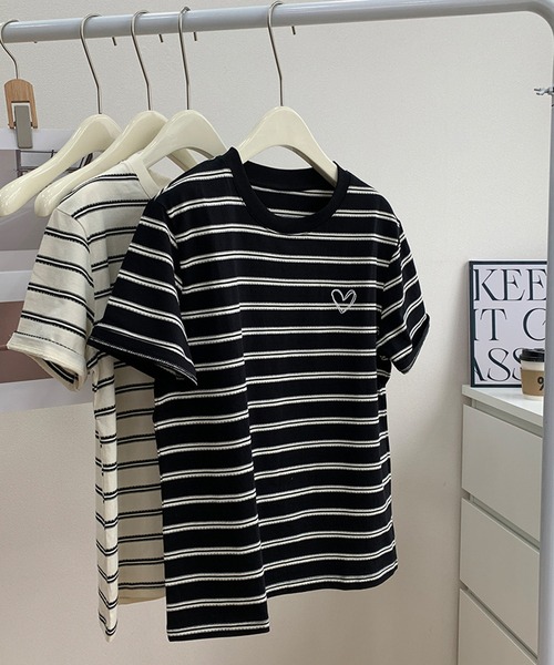 aimoha（アイモハ）の「デザインボーダー　ハート刺繍Tシャツ（Tシャツ/カットソー・レディース・ブラック/ホワイト・FREE）」の13枚目の写真