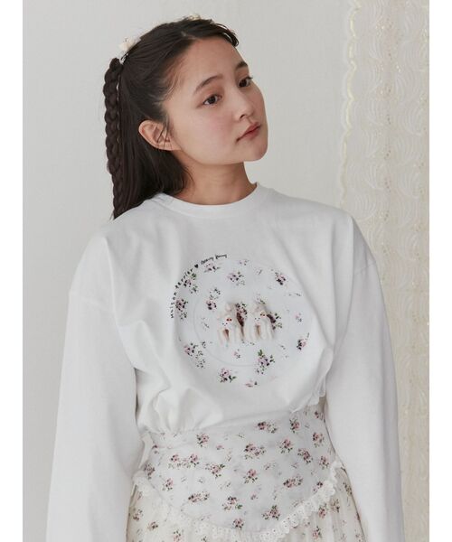 merry jenny（メリージェニー）の「【Maison terrier コラボ】お皿にならんだなかよしlong Tee（Tシャツ/カットソー・レディース・オフホワイト/ブルー/ベージュ・FREE）」の5枚目の写真
