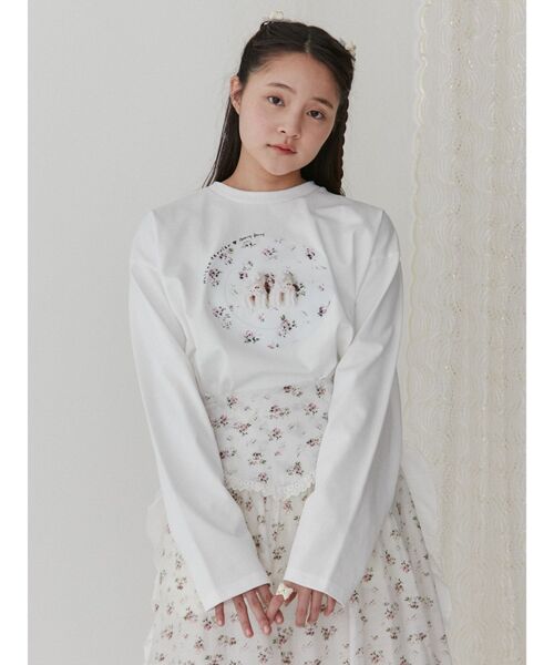 merry jenny（メリージェニー）の「【Maison terrier コラボ】お皿にならんだなかよしlong Tee（Tシャツ/カットソー・レディース・オフホワイト/ブルー/ベージュ・FREE）」の7枚目の写真