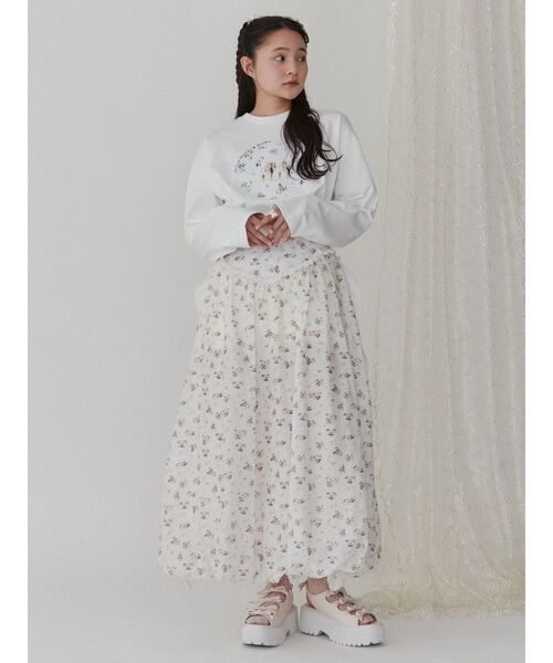 merry jenny（メリージェニー）の「【Maison terrier コラボ】お皿にならんだなかよしlong Tee（Tシャツ/カットソー・レディース・オフホワイト/ブルー/ベージュ・FREE）」の9枚目の写真