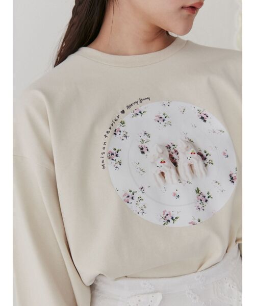 merry jenny（メリージェニー）の「【Maison terrier コラボ】お皿にならんだなかよしlong Tee（Tシャツ/カットソー・レディース・オフホワイト/ブルー/ベージュ・FREE）」の14枚目の写真