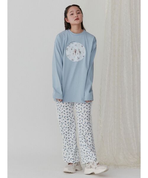 merry jenny（メリージェニー）の「【Maison terrier コラボ】お皿にならんだなかよしlong Tee（Tシャツ/カットソー・レディース・オフホワイト/ブルー/ベージュ・FREE）」の22枚目の写真