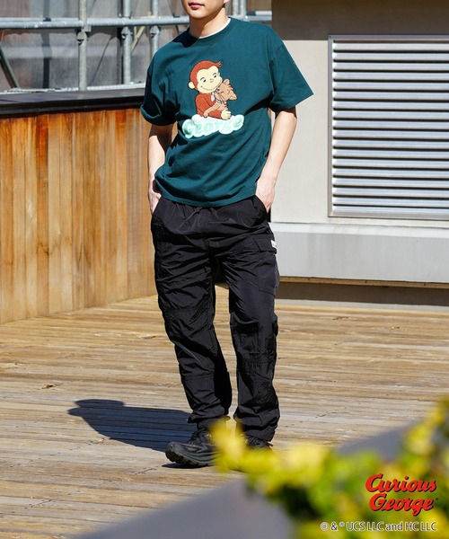 JEANS MATE(ジーンズメイト)の「おさるのジョージ オリジナルデザインTシャツ ジョージ ニョッキ ドロップショルダー ビッグシルエット ユニセックス(Tシャツ/カットソー・メンズ・オフホワイト/ダークグリーン/ホワイト・X-LARGE/MEDIUM/SMALL/LARGE)」の14枚目の写真
