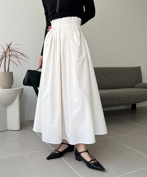 CAPRICIEUX LE'MAGE（カプリシューレマージュ）の「タックウエストフレアスカート（スカート・レディース・ブラック/ホワイト・36/38）」の2枚目の写真