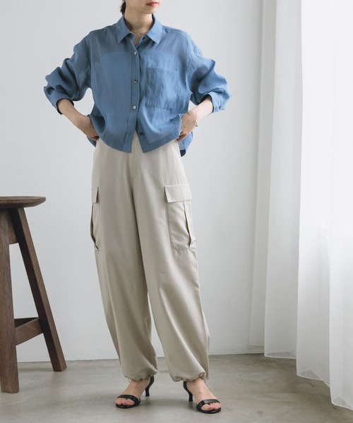 URBAN RESEARCH（アーバンリサーチ）の「ブライトクロスカーゴパンツ（カーゴパンツ・レディース・ライトベージュ/ブラック・38/36）」の19枚目の写真