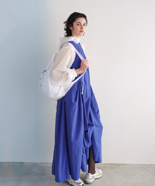 emmi（エミ）の「eco ナイロンエアーボリュームワンピース（ワンピース・レディース・ブラック/ライム/ブルー・1/0）」の19枚目の写真
