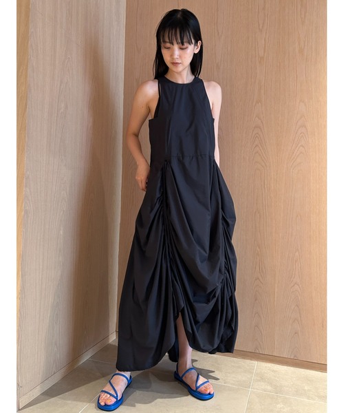 24年モデル 美品✨エミ ecoナイロン エアーボリュームワンピース 青 Amazon.co.jp: [エミ] ecoナイロンエアーボリュームワンピース