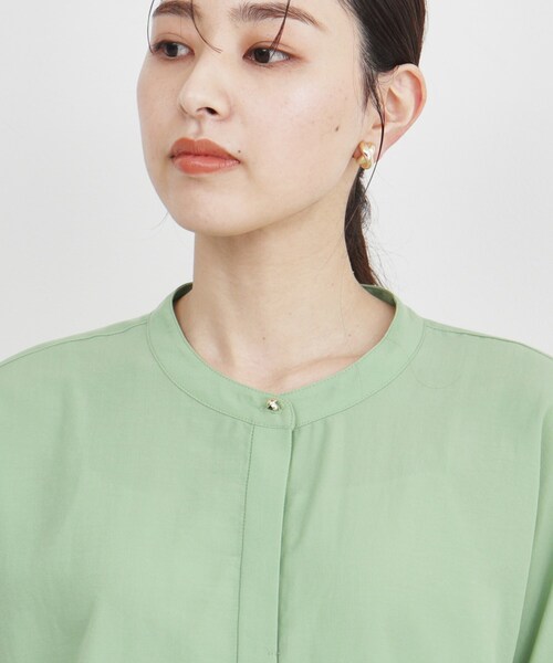 THE SHOP TK （ザ ショップ ティーケー ）の「◆【体型カバー/サスティナブル/洗濯機OK】ドルマンブラウス（シャツ/ブラウス・レディース・グリーン/ブラック系その他3/オフホワイト/ブラウン系その他/イエロー系その他・13/12）」の18枚目の写真