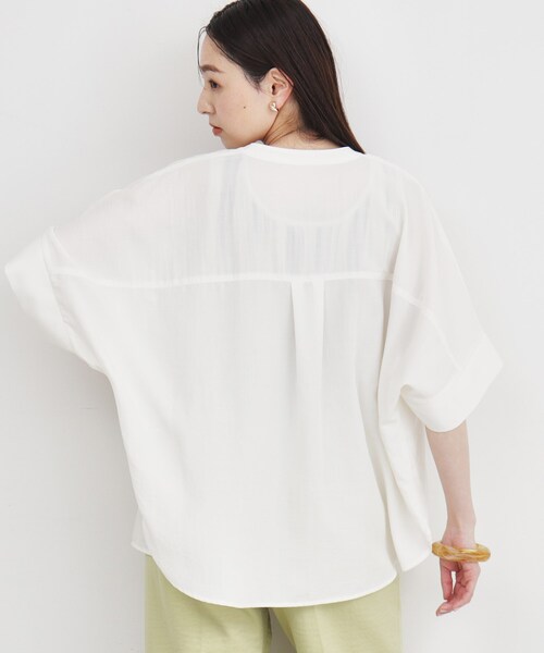 THE SHOP TK （ザ ショップ ティーケー ）の「◆【体型カバー/サスティナブル/洗濯機OK】ドルマンブラウス（シャツ/ブラウス・レディース・グリーン/ブラック系その他3/オフホワイト/ブラウン系その他/イエロー系その他・13/12）」の11枚目の写真