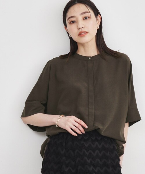 THE SHOP TK （ザ ショップ ティーケー ）の「◆【体型カバー/サスティナブル/洗濯機OK】ドルマンブラウス（シャツ/ブラウス・レディース・グリーン/ブラック系その他3/オフホワイト/ブラウン系その他/イエロー系その他・13/12）」の8枚目の写真