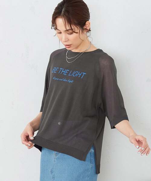 COMME CA ISM（コムサイズム）の「シアーニット ロゴ Tシャツ（ニット/セーター・レディース・ベージュ/チャコール・FREE）」の14枚目の写真
