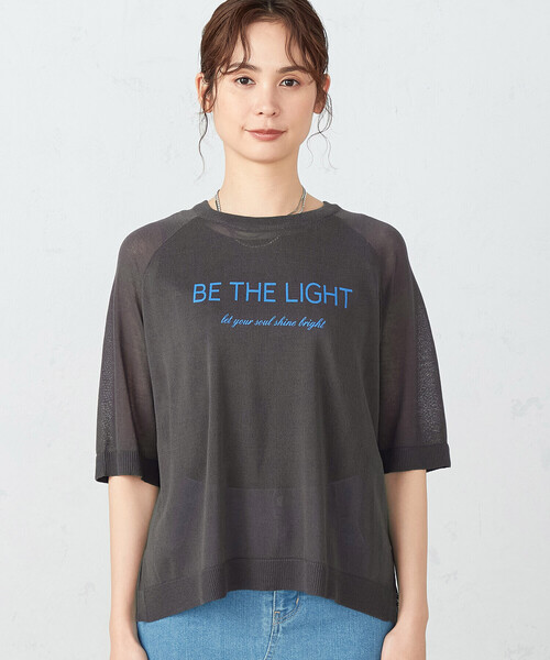 COMME CA ISM（コムサイズム）の「シアーニット ロゴ Tシャツ（ニット/セーター・レディース・ベージュ/チャコール・FREE）」の10枚目の写真