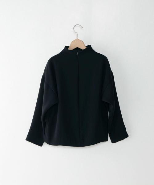 Steven Alan（スティーブンアラン）の「＜Steven Alan＞DOUBLE CLOTH BOTTLE NECK BLOUSE/ﾌﾞﾗｳｽ◆（シャツ/ブラウス・レディース・ホワイト/オリーブ/ネイビー・MEDIUM/SMALL）」の4枚目の写真