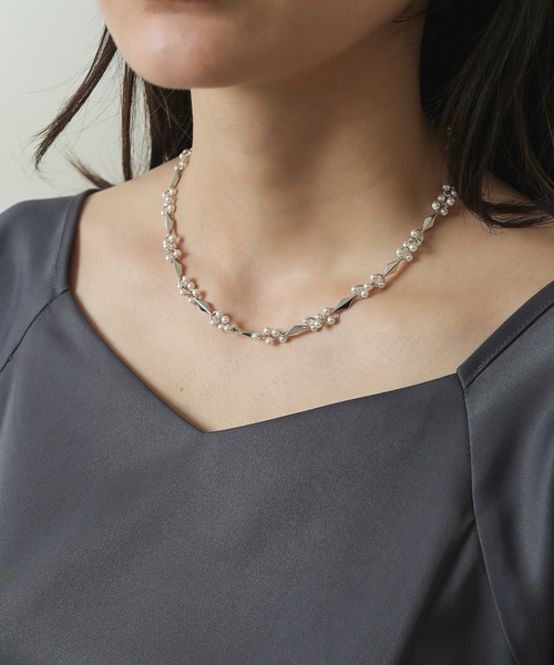 Kana(カナ)の「ミニパール メタル ネックレス 結婚式 お呼ばれ デイリー(ネックレス・レディース・ゴールド/シルバー・フリー)」の3枚目の写真