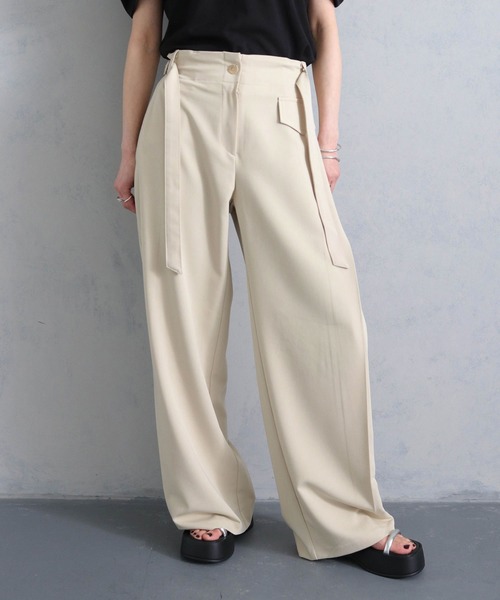 cheriella（シェリエラ）の「【cheriella】サイドベルトワイドパンツ（スラックス・レディース・ブラック/ライトベージュ・FREE）」の3枚目の写真