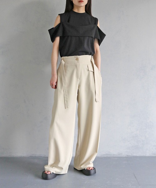 cheriella（シェリエラ）の「【cheriella】サイドベルトワイドパンツ（スラックス・レディース・ブラック/ライトベージュ・FREE）」の11枚目の写真