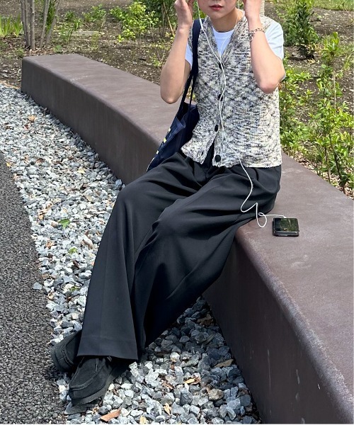 feepur(フェピュール)の「【ハンドウォッシャブル】ミックスネップVニットベスト(ベスト・レディース・アイボリー/ブラック・MEDIUM)」の7枚目の写真