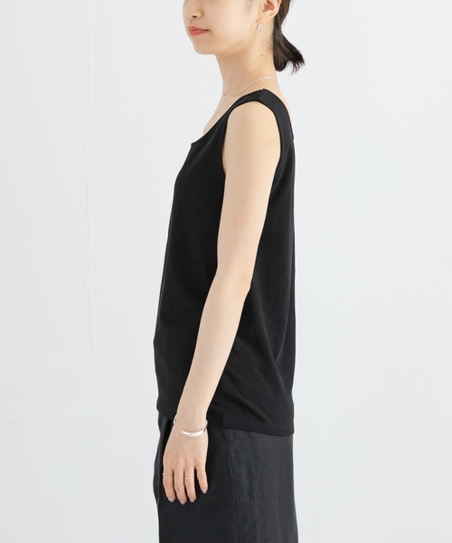 URBAN RESEARCH(アーバンリサーチ)の「スクエアネックタンクトップ(タンクトップ・レディース・ブラック/イエロー系その他/ホワイト・FREE)」の11枚目の写真