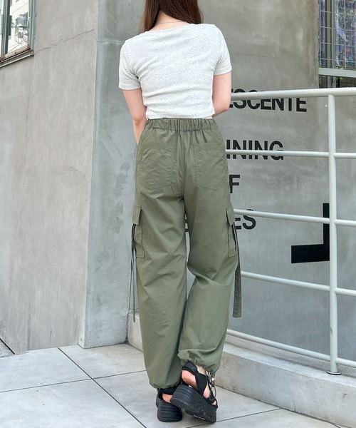 INGNI（イング）の「メタルプリントリブTシャツ／Ａ（Tシャツ/カットソー・レディース・ブラック/オフホワイト/ブルー/オートミール・M）」の22枚目の写真