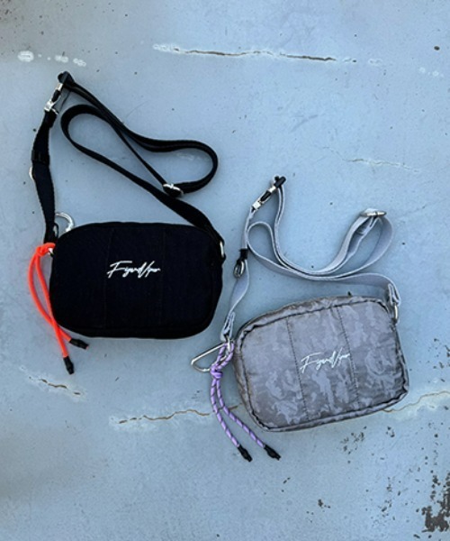 FIG&VIPER（フィグアンドバイパー）の「キルティングショルダーBAG（ショルダーバッグ・レディース・グレー/ブラック・FREE）」の2枚目の写真