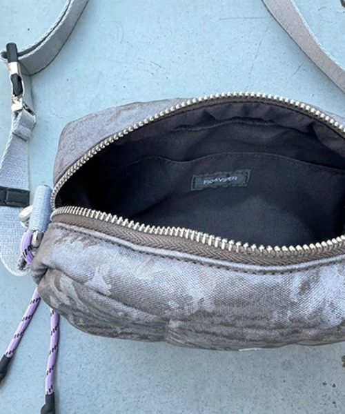 FIG&VIPER（フィグアンドバイパー）の「キルティングショルダーBAG（ショルダーバッグ・レディース・グレー/ブラック・FREE）」の7枚目の写真