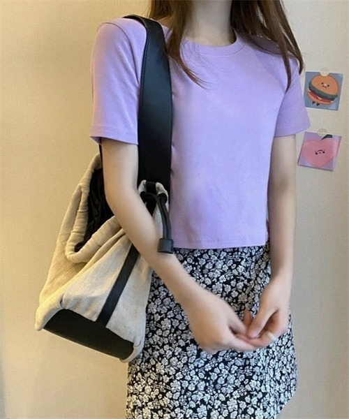 FREE STYLISTS（フリー スタイリスト）の「ショート丈半袖Tシャツ（Tシャツ/カットソー・レディース・パープル/ブラック/ブルー/オレンジ/ホワイト/グリーン/ライトピンク/ピンク系その他・L/M）」の5枚目の写真