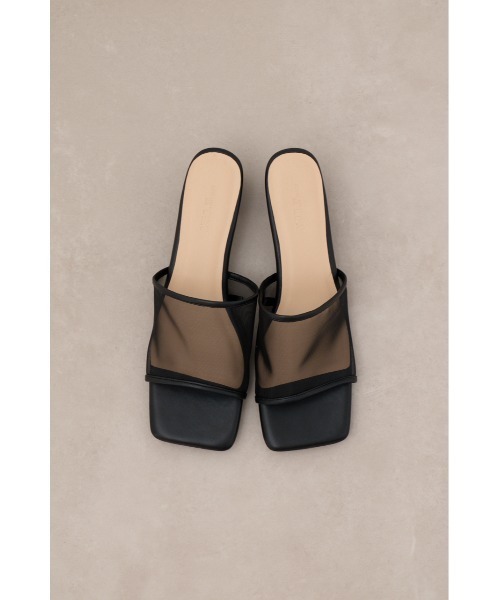 AZUL by moussy(アズールバイマウジー)の「シアーミュール(パンプス・レディース・ブラック/シルバー・SMALL/MEDIUM/LL/LARGE)」の6枚目の写真