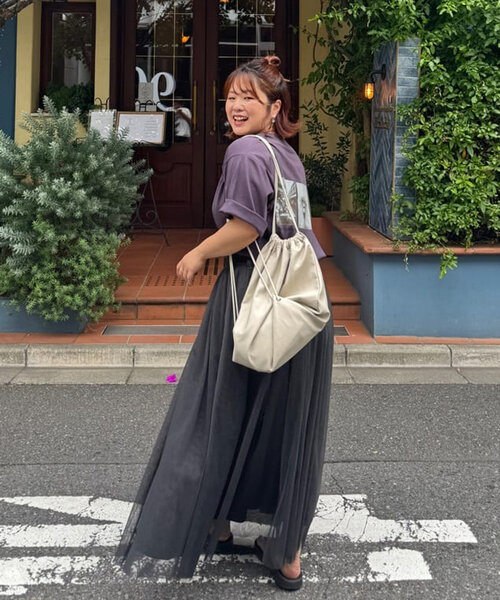 un dix cors（アンディコール）の「レザーナップザック（バックパック/リュック・レディース・ブラック/アイボリー・FREE）」の5枚目の写真