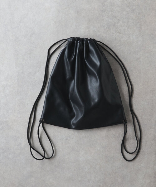 un dix cors（アンディコール）の「レザーナップザック（バックパック/リュック・レディース・ブラック/アイボリー・FREE）」の3枚目の写真