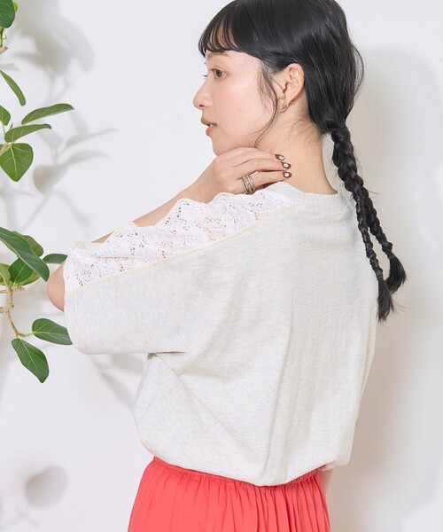 FREAK'S STORE(フリークスストア)の「レースドッキング ロゴTシャツ(Tシャツ/カットソー・レディース・チャコール/ナチュラル/ネイビー・フリ-)」の5枚目の写真