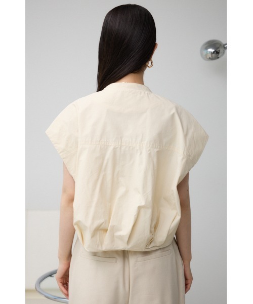 AZUL by moussy（アズールバイマウジー）の「ギャザーヘムベスト（ベスト・レディース・アイボリー/ブラック/チャコールグレー・FREE）」の10枚目の写真