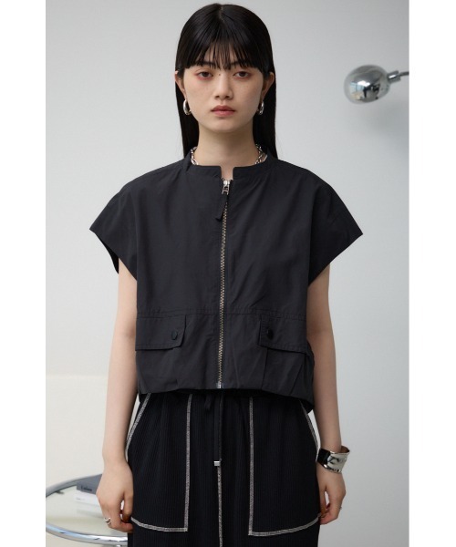 AZUL by moussy（アズールバイマウジー）の「ギャザーヘムベスト（ベスト・レディース・アイボリー/ブラック/チャコールグレー・FREE）」の20枚目の写真