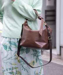 Lyrss（リルス）の「[Lyrss]イタリア製牛トコ皮　HOLLAND PARK BAG エシカルレザー長財布対応ミドルサイズバッグ（ショルダーバッグ）」